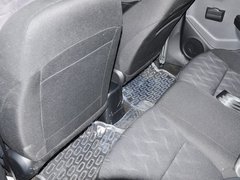 2012款 三厢 1.4L 自动 GLS纪念版
