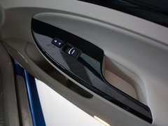 2012款 1.5T 手动 豪华型
