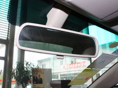 2012款 1.5T 手动 豪华型