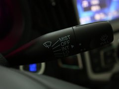 2012款 1.5T 手动 豪华型