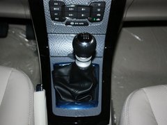 2012款 1.5T 手动 豪华型
