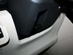 2012款 1.5T 手动 豪华型