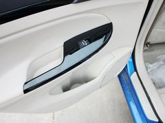 2012款 1.5T DCT 豪华型