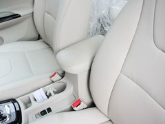 2012款 1.5T DCT 豪华型