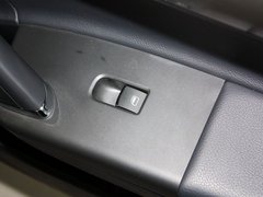 2013款 1.6L 自动 风尚版