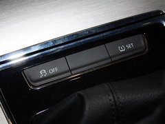 2013款 1.6L 手动 舒适版