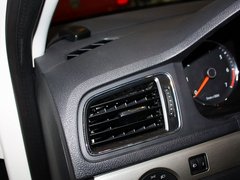 2013款 1.6L 手动 舒适版