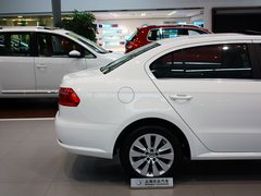 2013款 1.6L 手动 舒适版