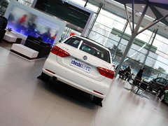 2013款 1.6L 手动 舒适版