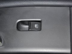 2013款 1.6L 自动 舒适版