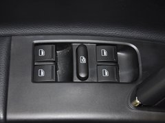 2013款 1.6L 自动 舒适版