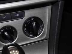 2013款 1.6L 自动 舒适版
