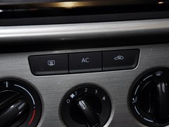 2013款 1.6L 自动 舒适版