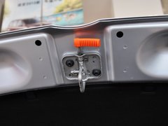 2013款 1.6L 自动 舒适版
