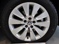 2013款 1.6L 自动 舒适版