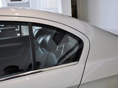 2013款 1.6L 自动 舒适版