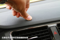 2013款 1.6L 自动 豪华版