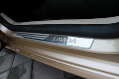 2013款 1.6L 自动 豪华版