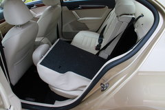2013款 1.6L 自动 豪华版