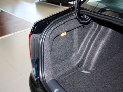 2013款 1.6L 自动 豪华版