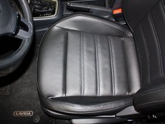2013款 1.6L 自动 豪华版