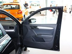 2013款 1.6L 自动 豪华版