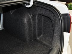 2013款 1.6L 自动 豪华版