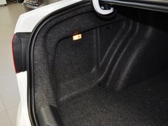 2013款 1.6L 自动 豪华版