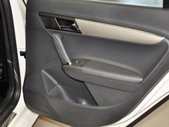 2013款 1.6L 自动 豪华版