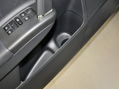 2013款 1.6L 自动 豪华版