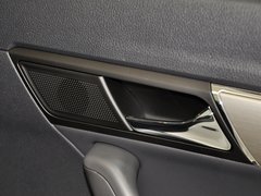2013款 1.6L 自动 豪华版