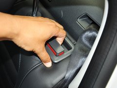 2013款 1.6L 自动 豪华版