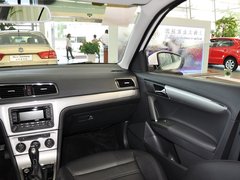 2013款 1.6L 自动 豪华版