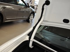 2013款 1.6L 自动 豪华版