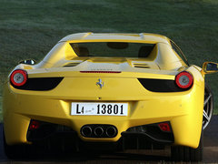 2013款 4.5L Spider