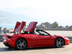 2013款 4.5L Spider