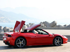 2013款 4.5L Spider