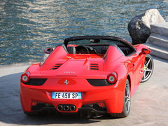 2013款 4.5L Spider