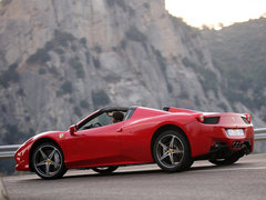 2013款 4.5L Spider