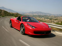 2013款 4.5L Spider