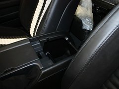 2012款 GT500 5.4L 手动 豪华型