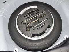 2012款 2.3L 自动 豪华型