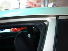 2012款 2.3L 自动 旗舰型