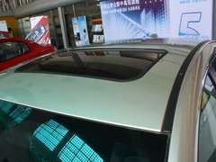 2012款 2.3L 自动 旗舰型