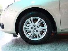 2012款 2.3L 自动 旗舰型