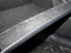 2012款 2.3L 自动 旗舰型