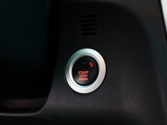 2012款 2.3L 自动 旗舰型
