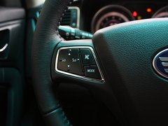 2012款 2.3L 自动 旗舰型