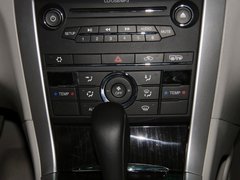 2012款 2.0L 自动 舒适型
