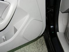 奔腾B90 2012款 2.0L 自动 舒适型